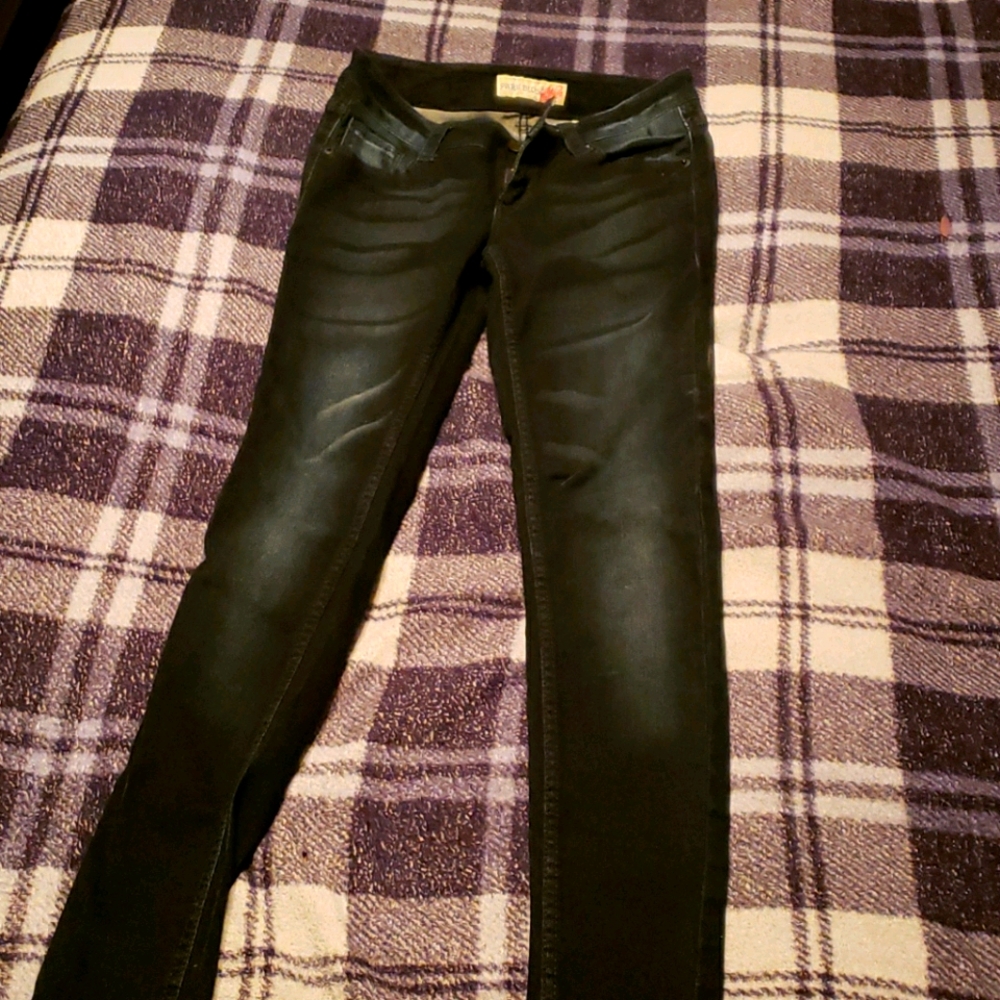 Super skinny jeans